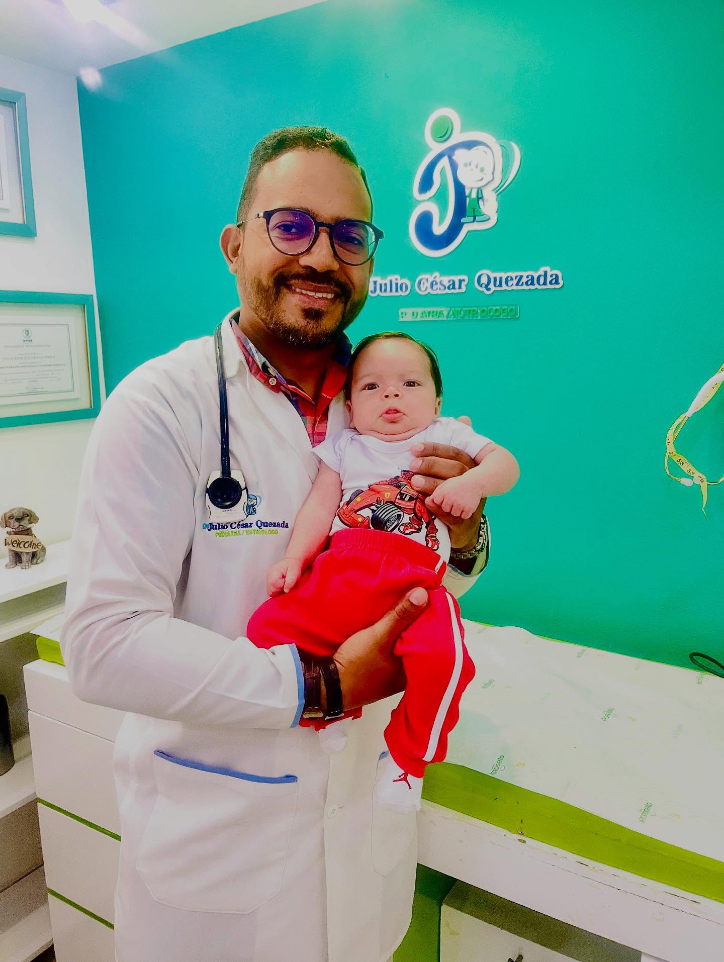 Dr. Julio Cesar Quezada G.